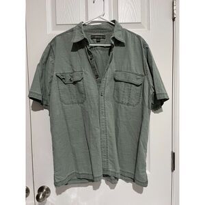 Croft & Barrow Men's Large Sage Green 100% Cotton Short Sleeve Utility Button Do